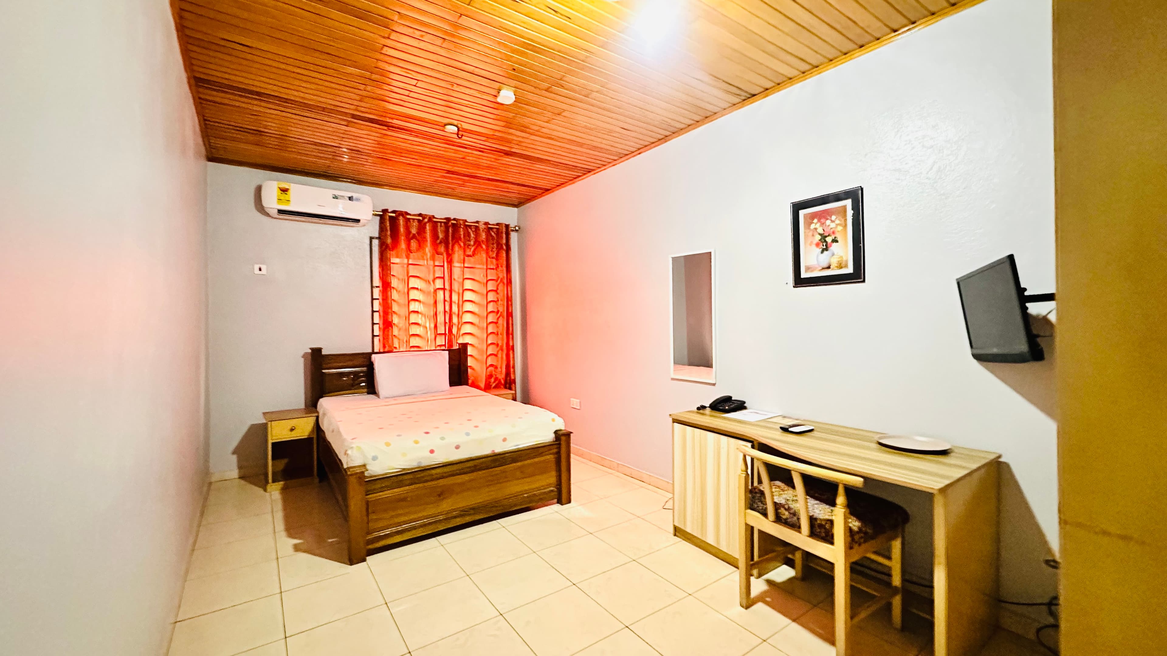 Standard Room with double bed